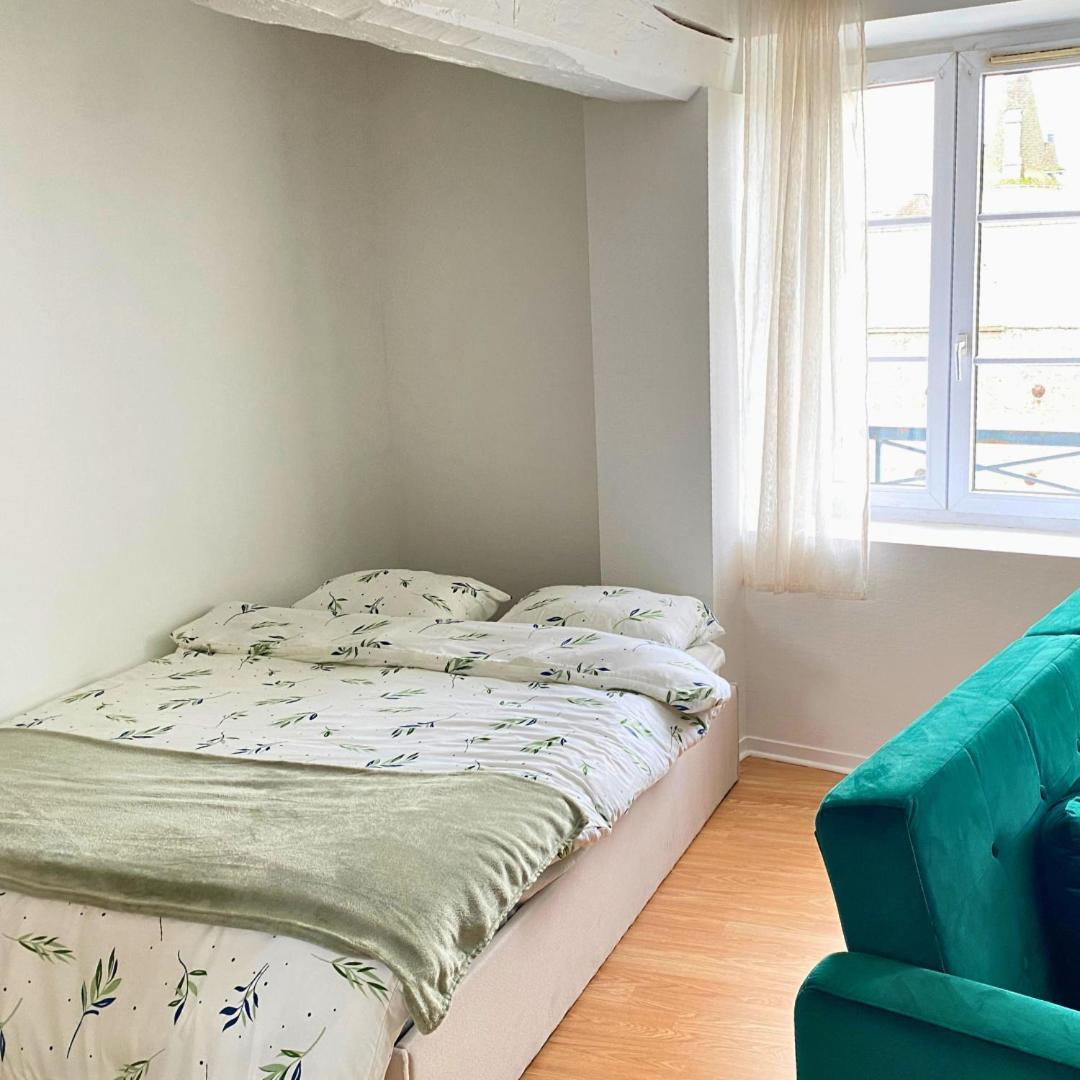 Apartamento Charmant Studio A Étampes Exterior foto